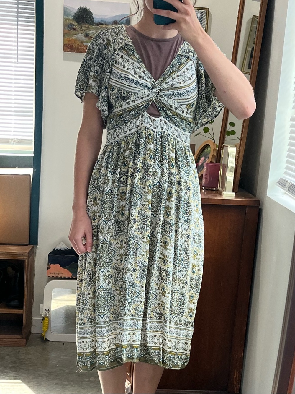 Angie Floral Midi Dress in Green and White